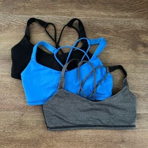 Lululemon Free to Be bra lot